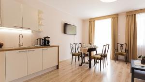 Vacation Club - Aleja Zwycięzców 6F Apartament 15