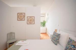 Liiiving in Porto - Downtown Balcony Studio