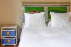 Acogedora casa con verde jardín by CABANA Rentals