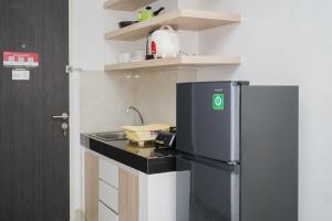 Comfort Living Studio Room at Serpong Garden Apartment By Travelio