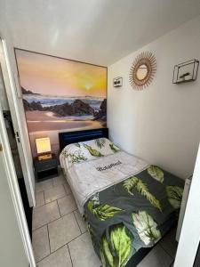 Appartements Aux accents maritime et jardin 200m de la mer : photos des chambres