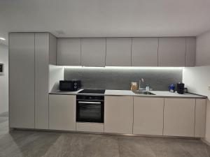 Estafeta 85 by Clabao