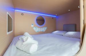 Urban Cube Hostel Sevilla