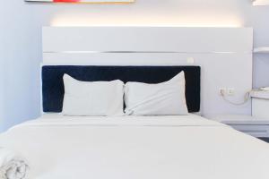 Comfortable and Simply Studio Apartment at Patraland Urbano By Travelio