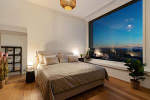 Old Luxury Business Penthouse near Main Station Zürich