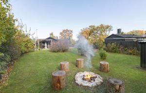 Four-Bedroom Holiday Home In Glesborg