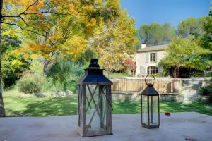 Villas Mas Des Cigales et Roulotte Lambesc : photos des chambres