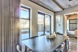 Secure Apartment in modern, new development!