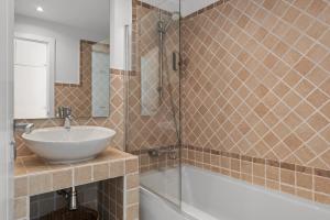 Sunset Golf Apartment Estepona