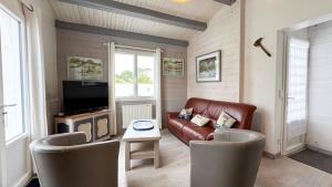 Jolie villa de plain-pied avec jardin et parking