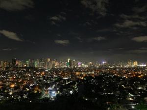 Netflix & Chill at Pablos Homestay-Grace Residences Tower 4