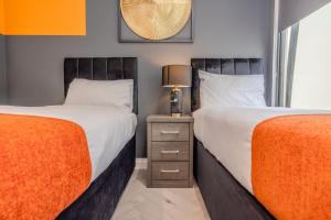 Spacious Apartment Next to Brighton Beach Sleep 6