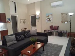 Giulia's Beach House - Soroni