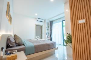 Sea of clouds 芭提雅现代轻奢4卧5卫近海泳池别墅