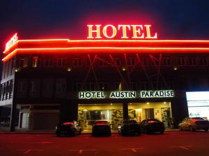 Hotel Austin Paradise