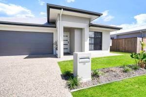 Skippers Rest -Modern Comfort, and Beach Proximity