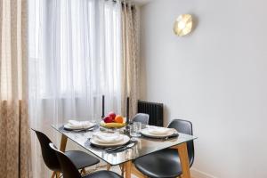 Appartements L-audace T2 refait a neuf a Vanves : photos des chambres