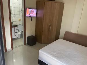 Apto Praia do Morro, 100m da praia, 3 Qts, uma vaga de garagem e WI-FI grátis