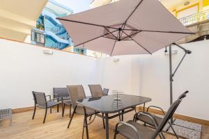 Two-Bedroom Deluxe Apartment