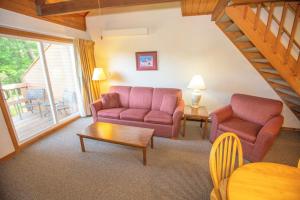 Cold Spring Plymouth Resort