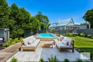 Executive Home with Spa and Pool - Whitford