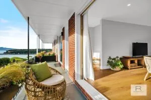 Executive Home on Paritai - Devonport