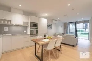 Fab Apartment with Garden by Furnished Rentals - 奥克兰