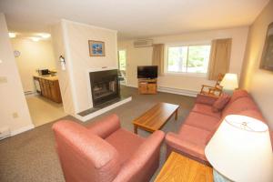 Two-Bedroom Apartment room in Cold Spring Plymouth Resort