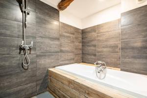 Maisons de vacances Gite equestre dans centre equestre vers saint malo : photos des chambres