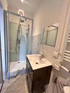 Hotels Hotel L'Univers : photos des chambres