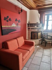 Konstantinou & Elenis