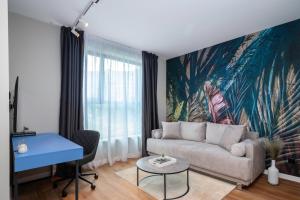 Aviva Living by Flat Mаnager