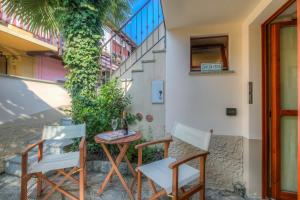 La Piccola Casa DellUva Fragola - Happy Rentals