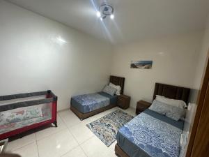 Apartment am Meer mit Pool