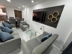 Hospedaje cerca de Manta - No Fumadores