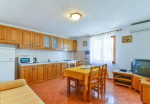 Apartment Kosta 