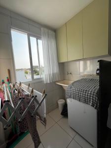 Apartamento completo a 2 min à pé da praia