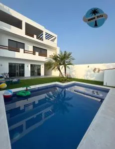 Casa 27 Mundo Élite Teques - Estudiante