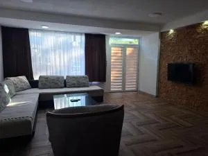 Z&G Apartment - 比托拉