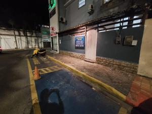 Ótima Suíte próximo a Praia dos Anjos