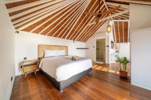 Balangan Beach - Villa Sixteen