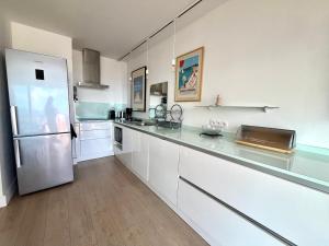 Appartement T3 au Port de Saint-Cyprien avec Terrasse et Climatisation - FR-1-309-483