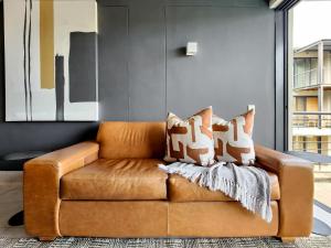 Double-Storey 1-Bedroom Escape