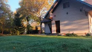 PIZUNY Dom pod dębem z balią na wyłączność - Horyniec Zdrój