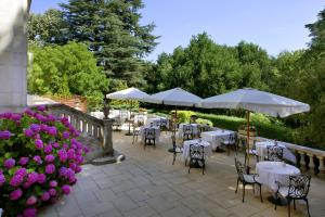 Hotels L'Orangerie du Chateau des Reynats : photos des chambres