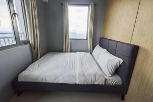 Spacious SM North Edsa Staycation Oasis with WIFI