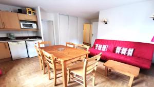 Résidence Parc Aux Etoiles - GEB12 - APPARTEMENT 2 CHAMBRES ET TERRASSE MAE-7331