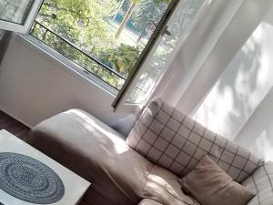 Sofia Zen - on Metro, ultra fast Wi-Fi