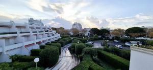 Studio 2 pers ,Plage à 3 min, parking, terrasse ,La Grande Motte