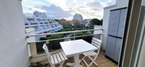 Studio 2 pers ,Plage à 3 min, parking, terrasse ,La Grande Motte